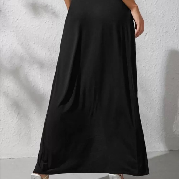 Shein - Black Maxi Slit Skirt Night Out - Picture 3 of 8